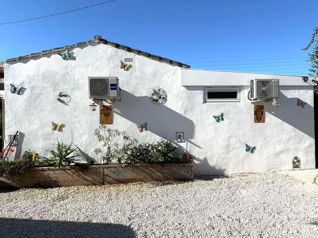 2 soveværelse Finca/Landehus til salg i Alhaurín el Grande med swimmingpool garage - € 349.000 (Ref: 9227329)