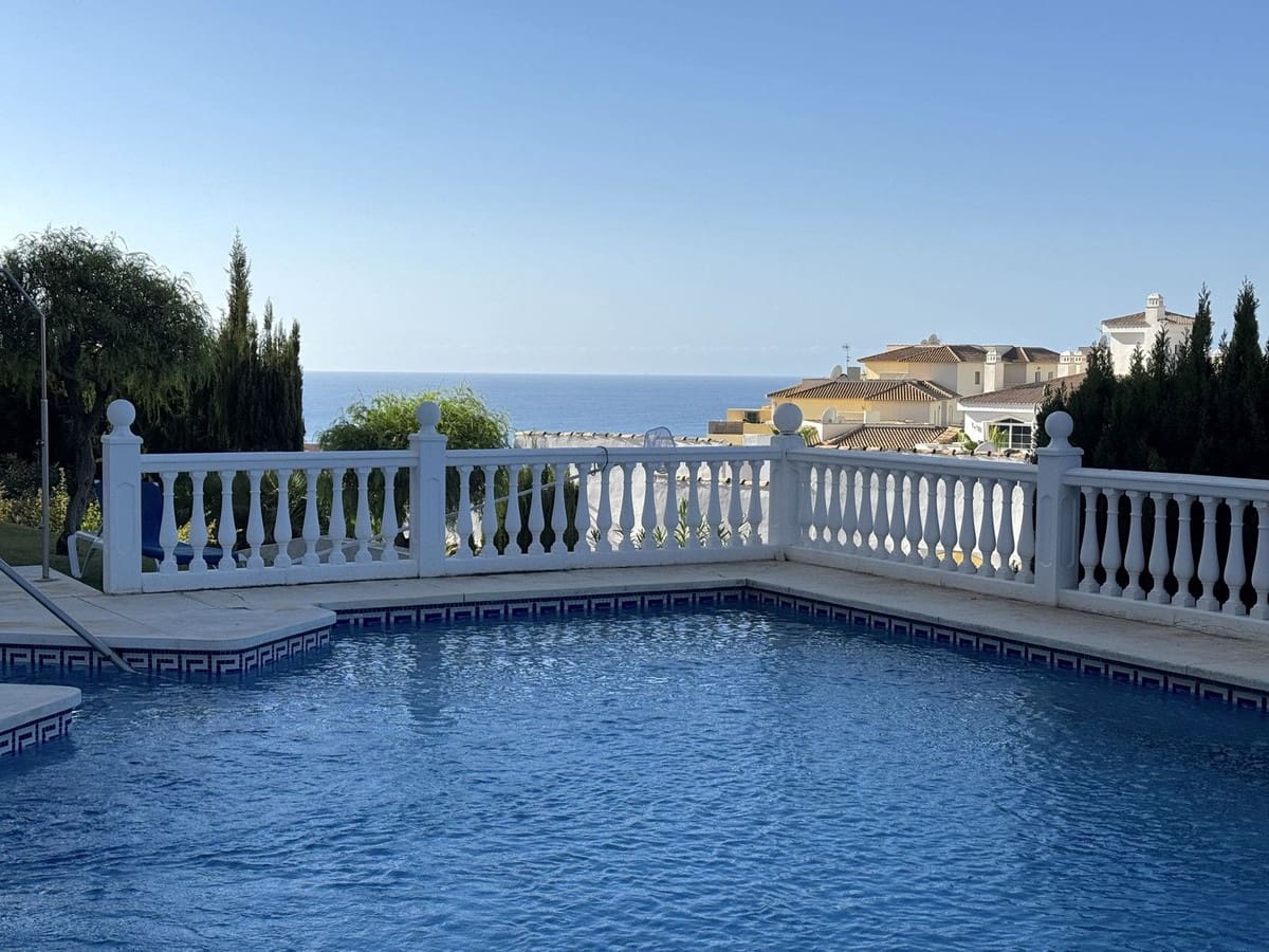 2 Zimmer Apartment zu verkaufen in Riviera del Sol mit Pool Garage - 319.000 € (Ref: 9294060)