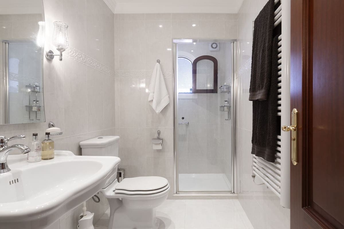 4 camera da letto Finca/Casa di Campagna in vendita in Coin con piscina garage - 950.000 € (Rif: 9348039)