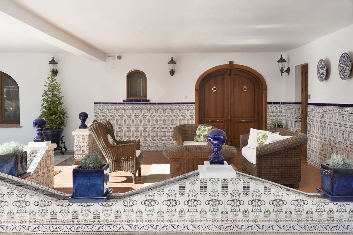 4 camera da letto Finca/Casa di Campagna in vendita in Coin con piscina garage - 950.000 € (Rif: 9348039)