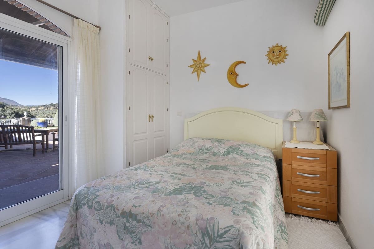 4 camera da letto Finca/Casa di Campagna in vendita in Coin con piscina garage - 950.000 € (Rif: 9348039)