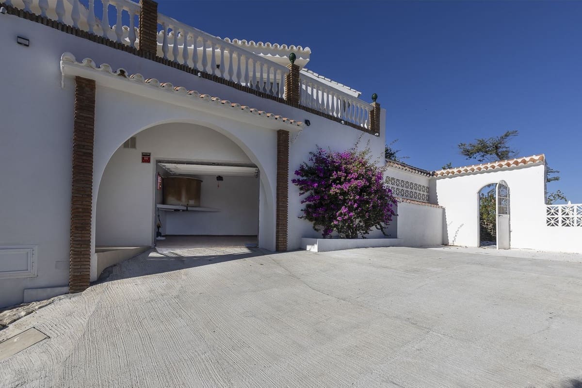 3 Zimmer Villa zu verkaufen in Mijas mit Pool Garage - 950.000 € (Ref: 9425378)