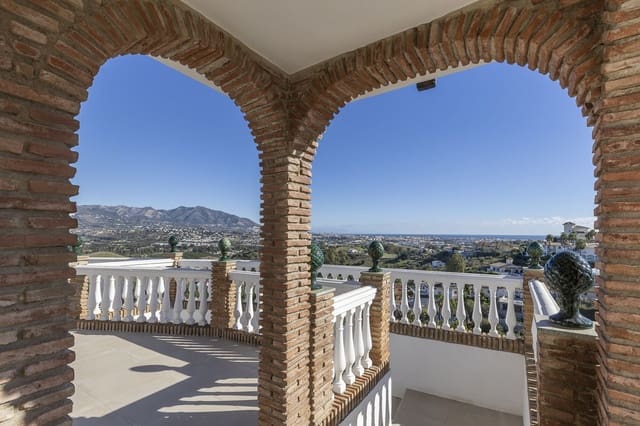 3 Zimmer Villa zu verkaufen in Mijas mit Pool Garage - 950.000 € (Ref: 9425378)