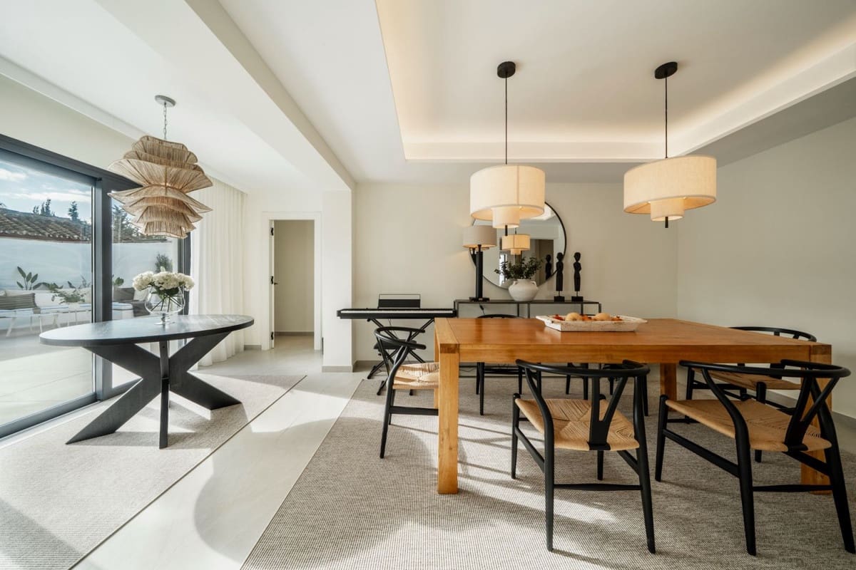 5 sypialnia Willa na sprzedaż w San Pedro de Alcantara z basenem garażem - 2 500 000 € (Ref: 9443065)