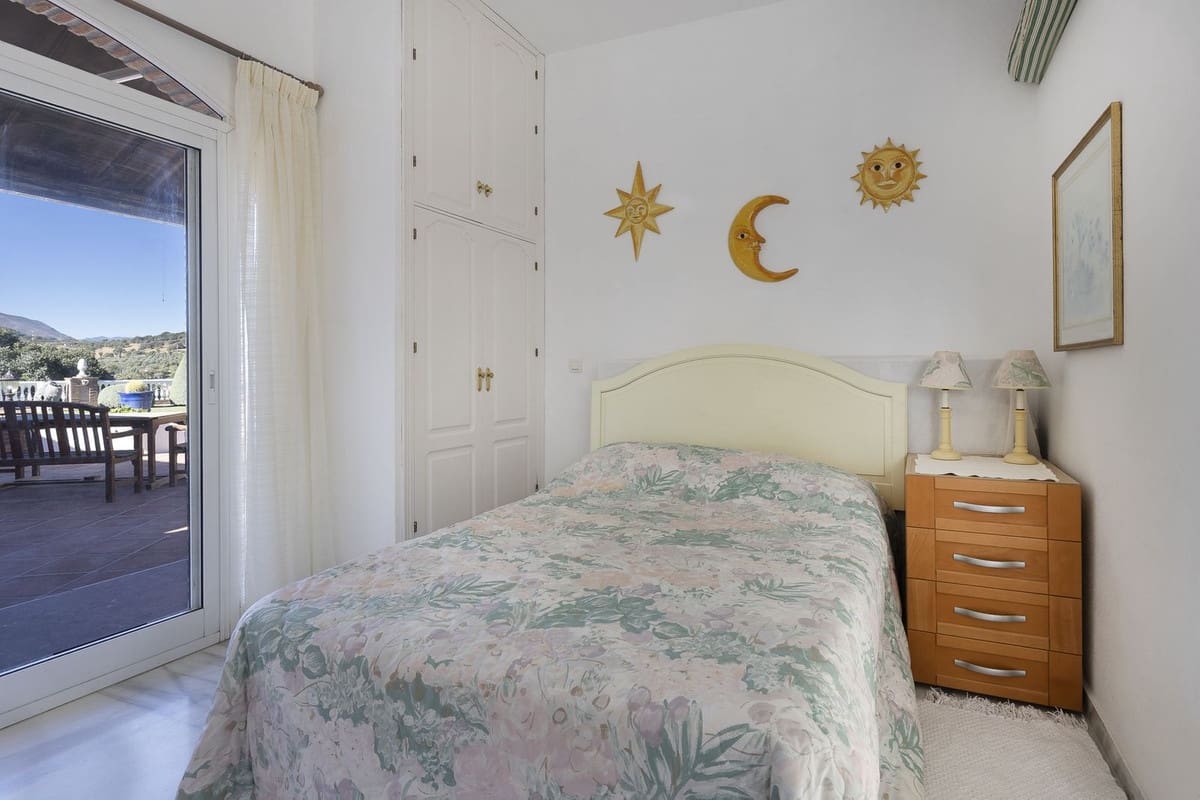 4 bedroom Finca/Country House for sale in Coin with pool garage - € 950,000 (Ref: 9500796)