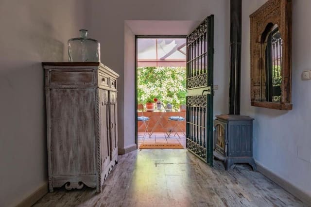 6 soverom Villa til salgs i Torremolinos med svømmebasseng garasje - € 990 000 (Ref: 9557333)