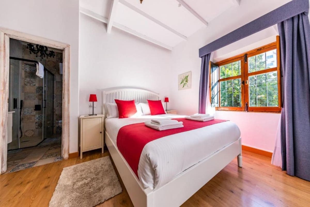 6 soverom Villa til salgs i Torremolinos med svømmebasseng garasje - € 990 000 (Ref: 9557333)
