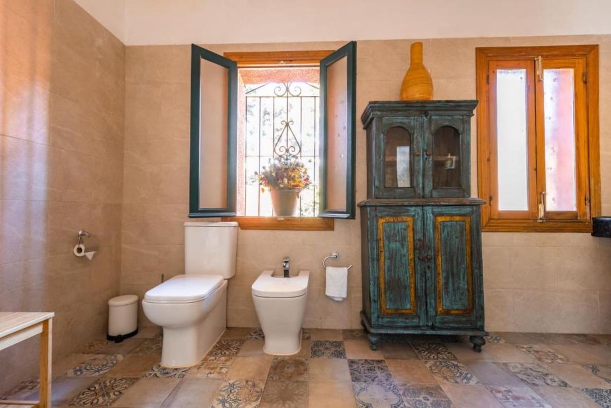 6 soverom Villa til salgs i Torremolinos med svømmebasseng garasje - € 990 000 (Ref: 9557333)