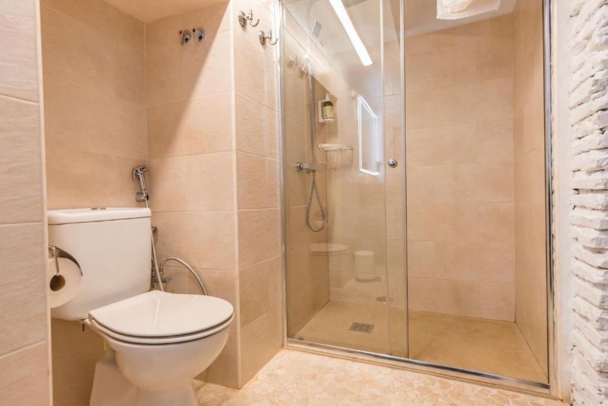 6 soverom Villa til salgs i Torremolinos med svømmebasseng garasje - € 990 000 (Ref: 9557333)