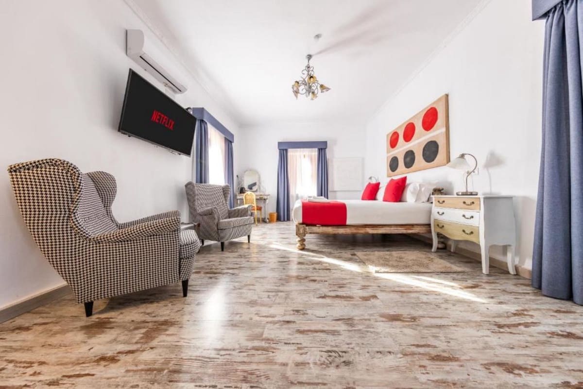 6 soverom Villa til salgs i Torremolinos med svømmebasseng garasje - € 990 000 (Ref: 9557333)