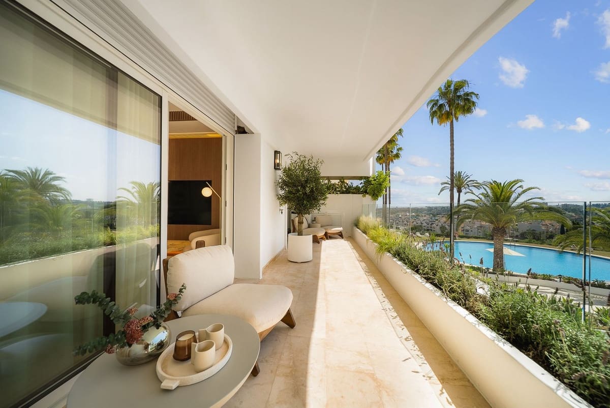 3 quarto Apartamento de Praia para venda em Marbella - 1 350 000 € (Ref: 9569513)