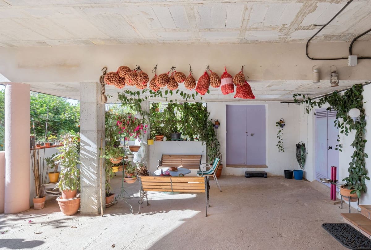 4 bedroom Finca/Country House for sale in Coin with pool garage - € 689,000 (Ref: 9584440)