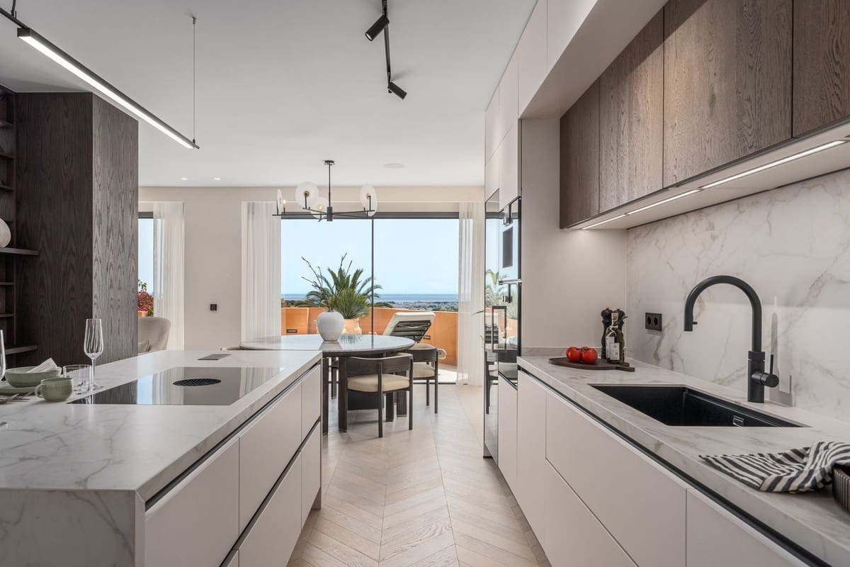 4 bedroom Beach Apartment for sale in Nueva Andalucia with pool garage - € 2,648,000 (Ref: 9597183)