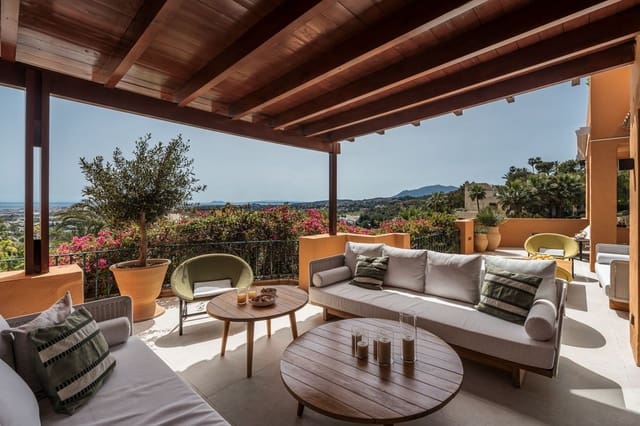 4 slaapkamer Strandappartement te koop in Nueva Andalucia, Marbella met zwembad garage - € 2.648.000 (Ref: 9597183)