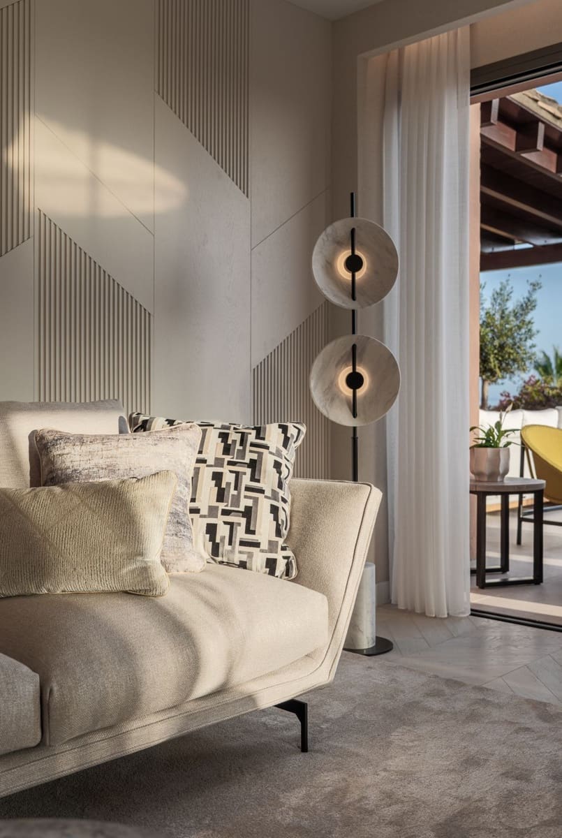 4 bedroom Beach Apartment for sale in Nueva Andalucia with pool garage - € 2,648,000 (Ref: 9597183)