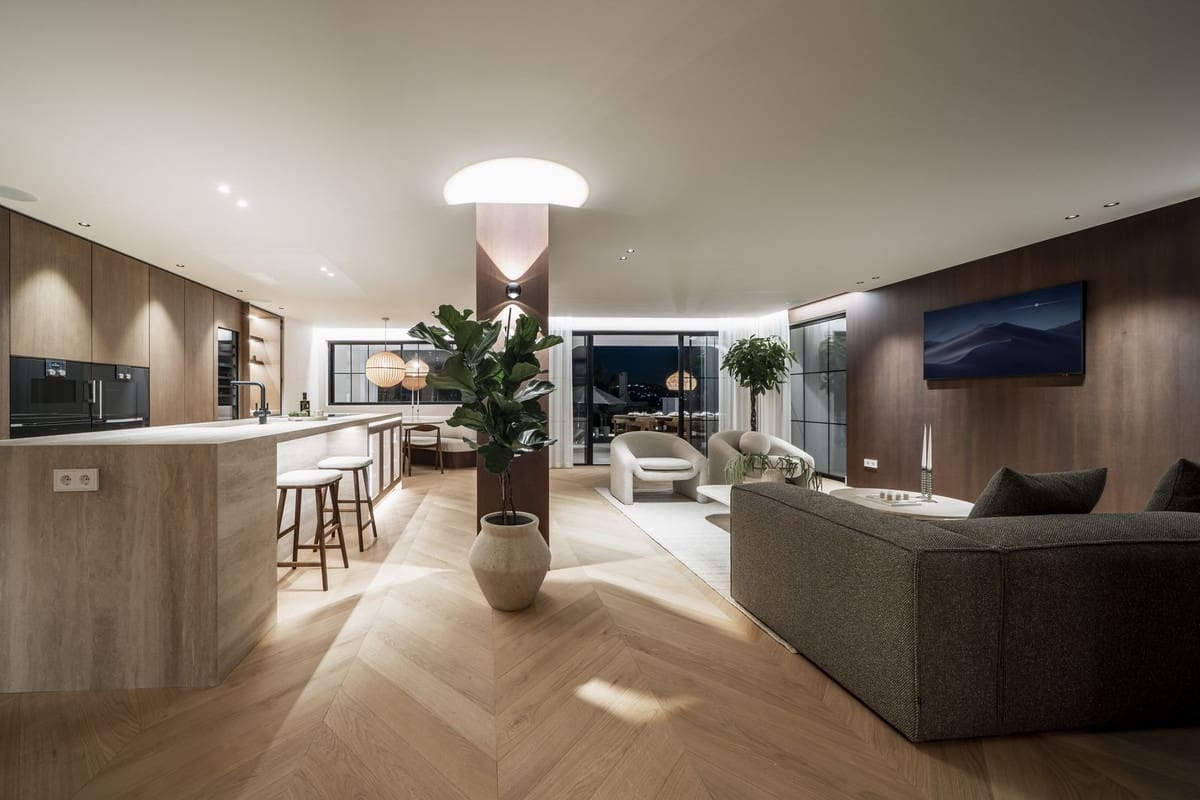 5 sovrum Villa till salu i Nueva Andalucia med pool garage - 5 950 000 € (Ref: 9675132)