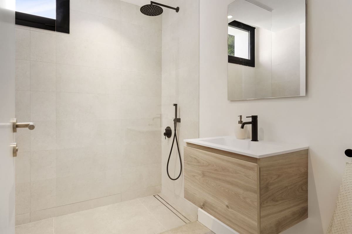 5 quarto Moradia para venda em Marbesa com piscina garagem - 3 345 000 € (Ref: 9720612)