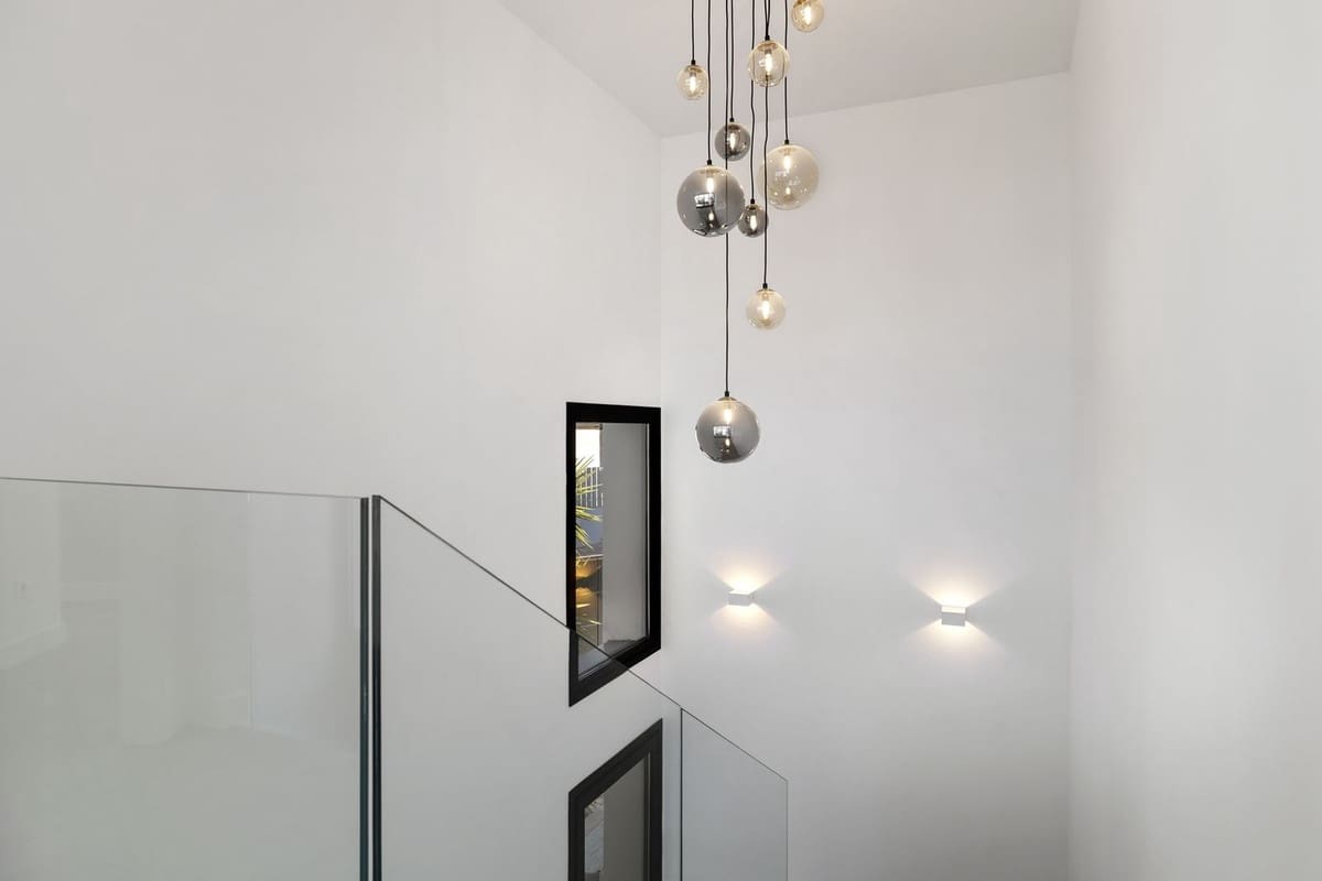 5 quarto Moradia para venda em Marbesa com piscina garagem - 3 345 000 € (Ref: 9720612)