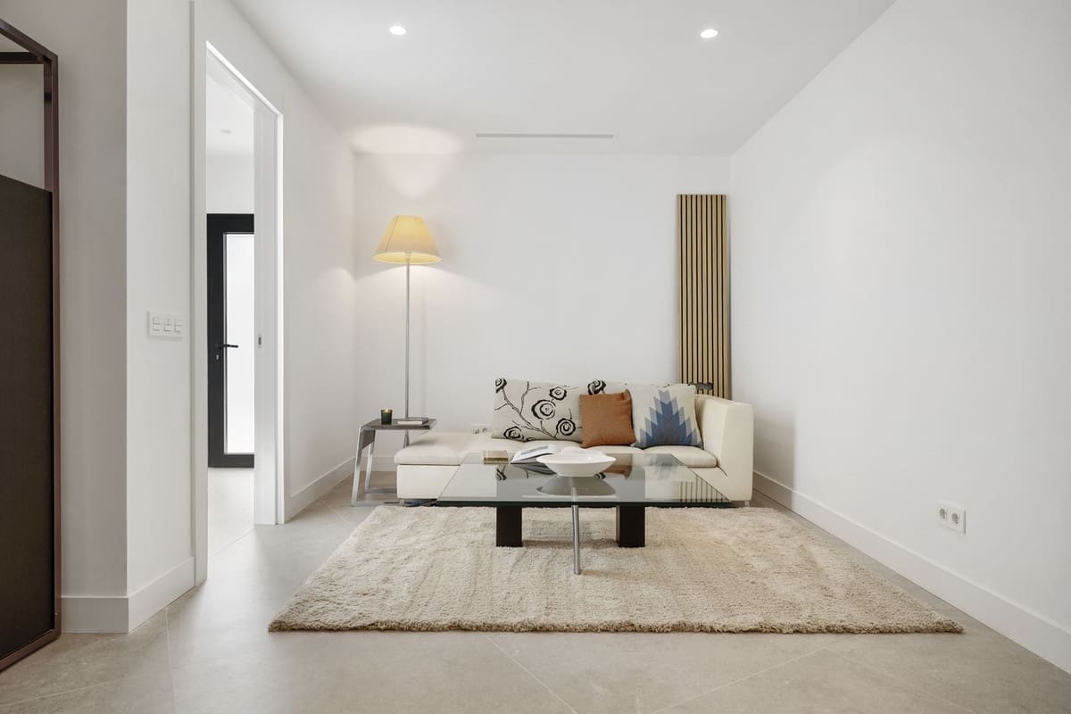 5 quarto Moradia para venda em Marbesa com piscina garagem - 3 345 000 € (Ref: 9720612)