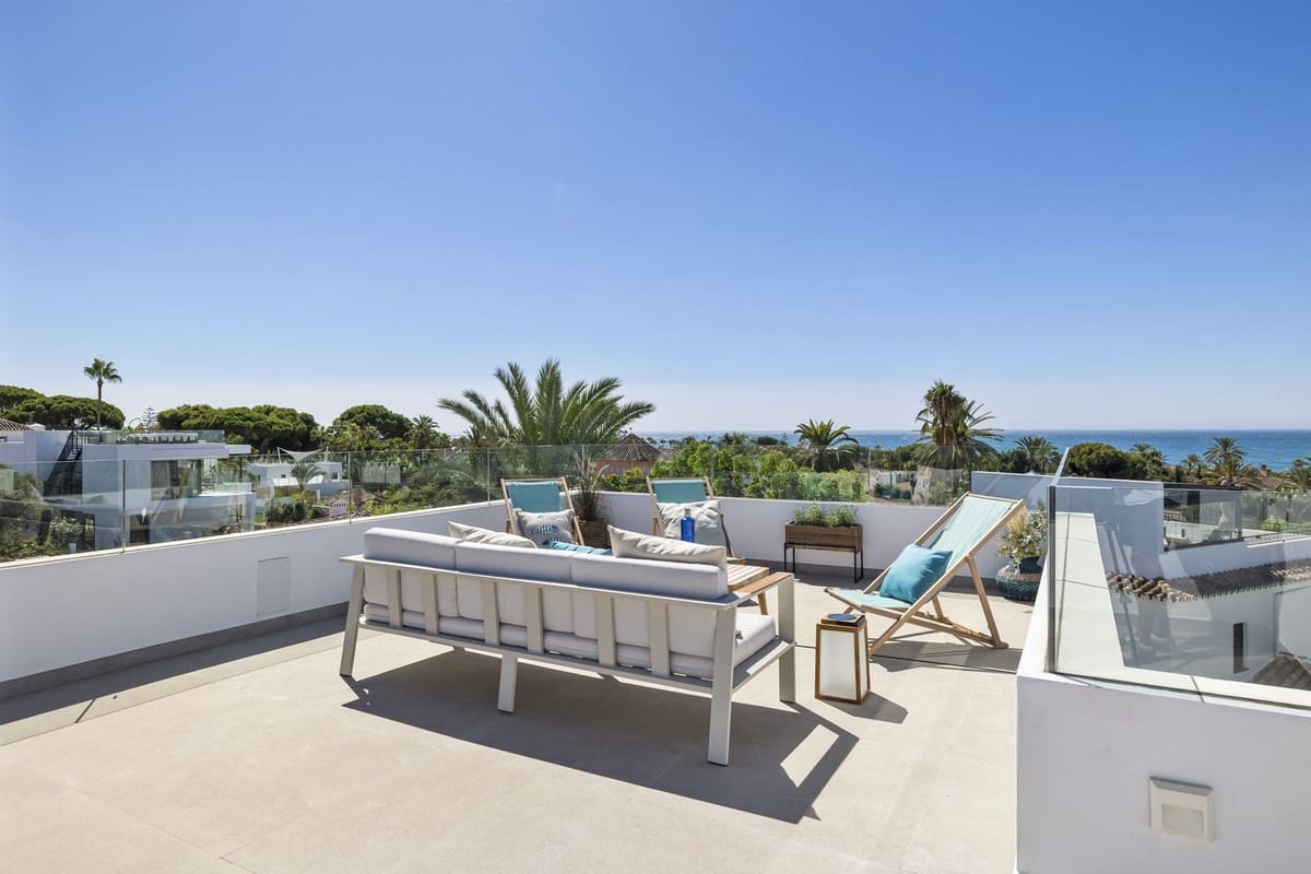 5 Zimmer Villa zu verkaufen in Marbesa mit Pool Garage - 3.345.000 € (Ref: 9720612)