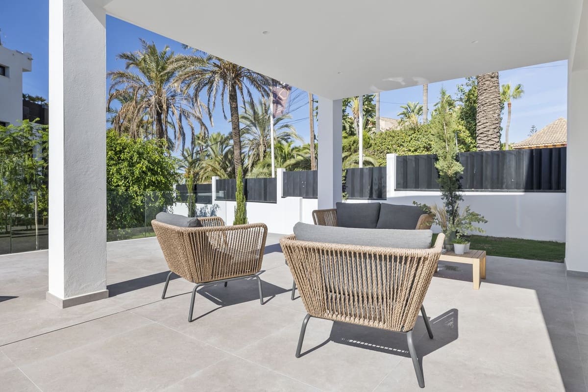 5 Zimmer Villa zu verkaufen in Marbesa mit Pool Garage - 3.345.000 € (Ref: 9720612)