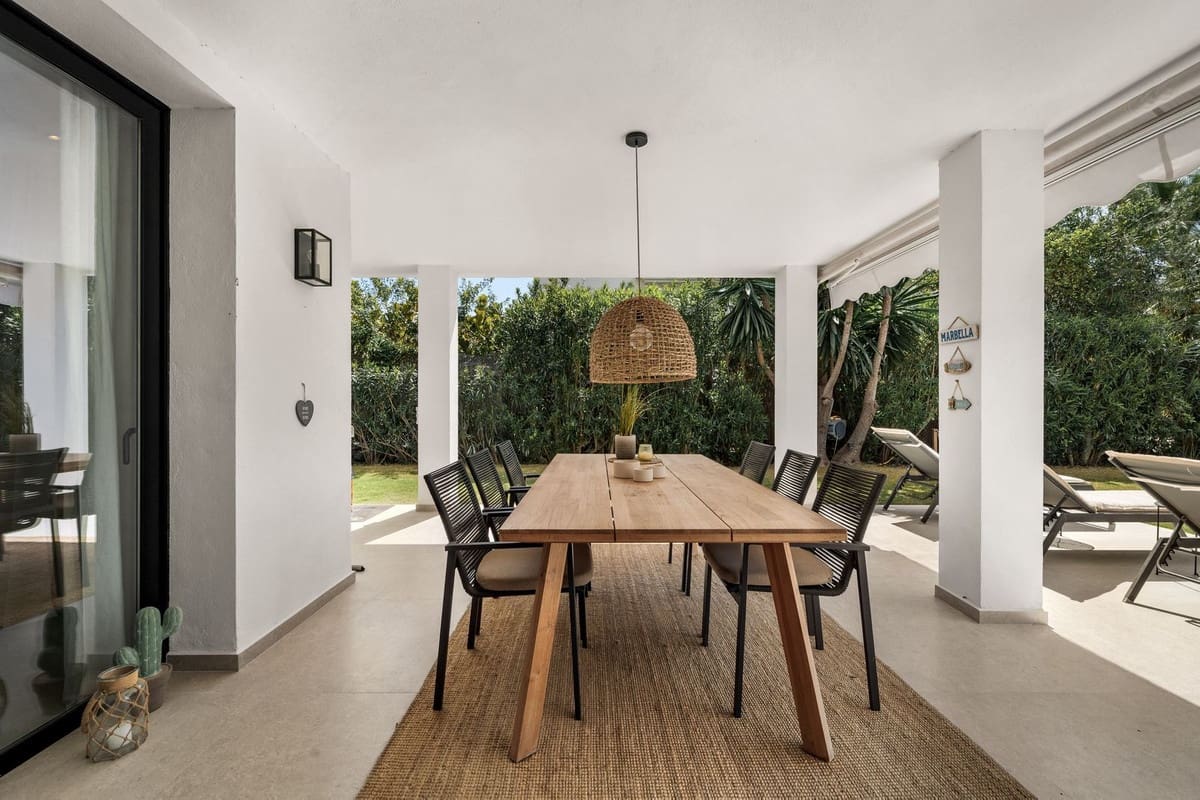 4 quarto Moradia para venda em Nueva Andalucia com piscina garagem - 2 650 000 € (Ref: 9734216)
