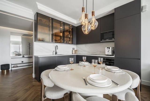 Ático de 3 habitaciones en Benahavís en venta con garaje - 895.000 € (Ref: 9747247)