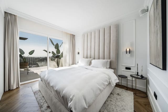 3 slaapkamer Penthouse te koop in Benahavís met garage - € 895.000 (Ref: 9747247)