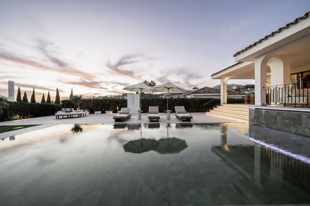 5 slaapkamer Villa te koop in Nueva Andalucia, Marbella met zwembad garage - € 4.950.000 (Ref: 9798011)