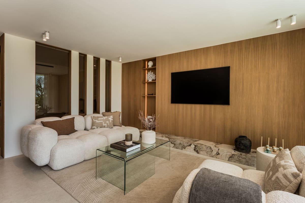Apartamento de 3 habitaciones en Aloha Golf en venta con garaje - 1.350.000 € (Ref: 9814763)
