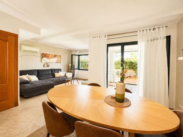 4 soveværelse Rækkehus til salg i Puerto, Javea / Xàbia med swimmingpool garage - € 645.000 (Ref: 10000204)