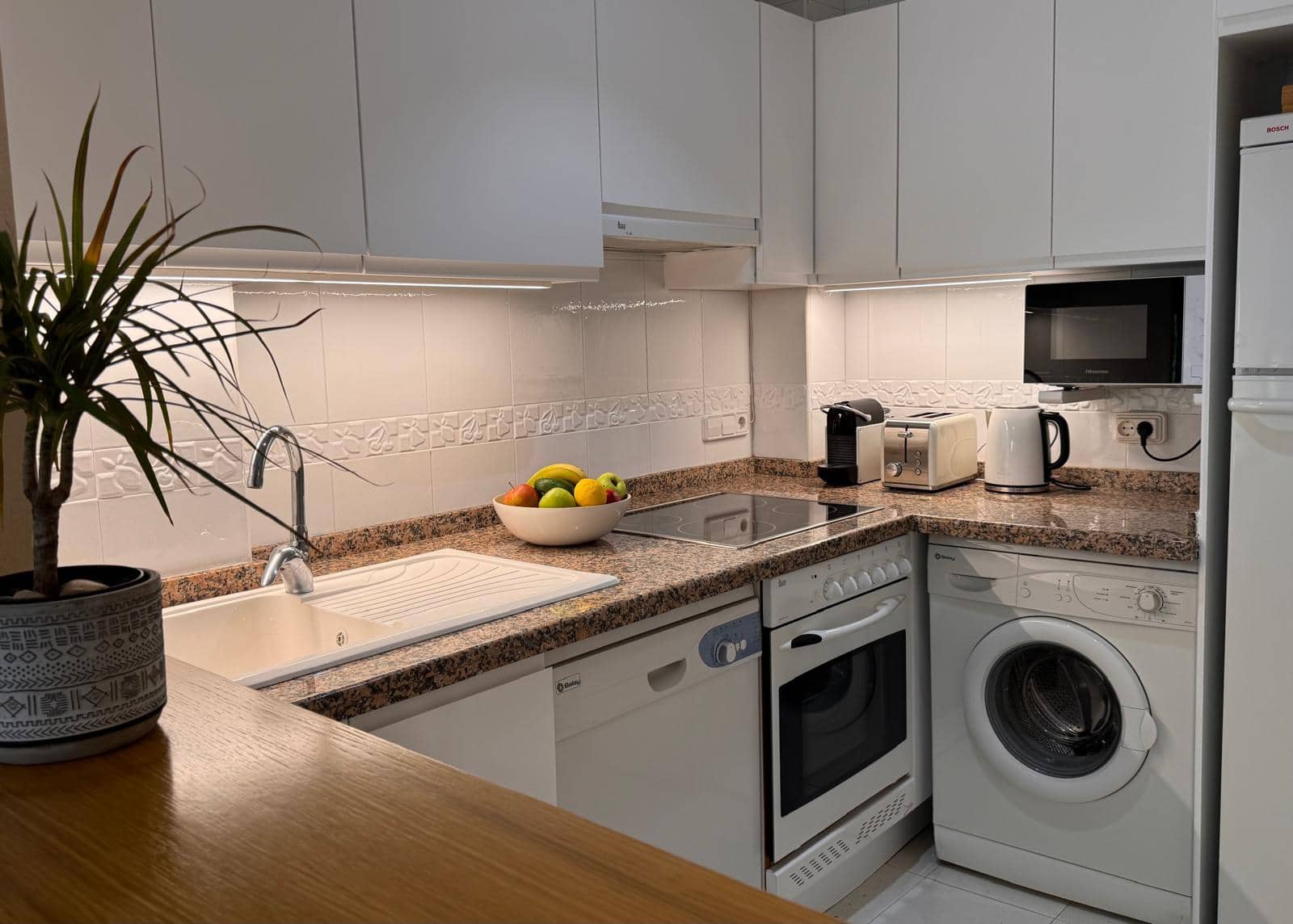 1 quarto Apartamento para arrendar em Javea / Xabia com piscina garagem - 1 100 € (Ref: 10021595)