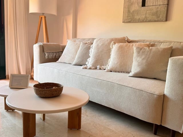 1 makuuhuone Huoneisto vuokrattavana paikassa Puerto, Javea / Xàbia mukana uima-altaan 
autotalli - 1 100 € (Ref: 10021595)