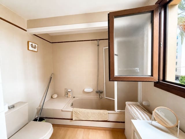 1 slaapkamer Appartement te koop in Javea / Xàbia met zwembad garage - € 295.000 (Ref: 10030933)