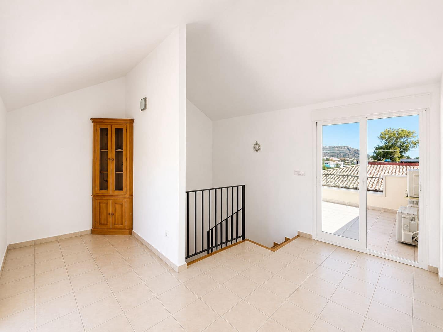 4 soveværelse Rækkehus til salg i Javea / Xabia med swimmingpool garage - € 400.000 (Ref: 10048114)