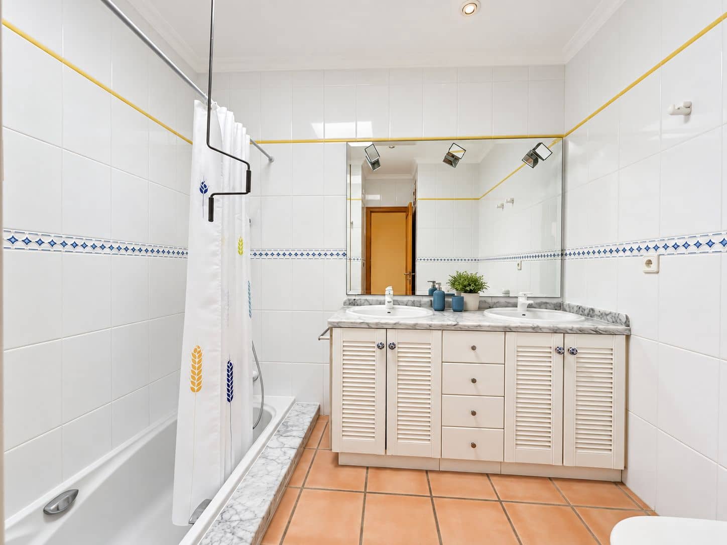3 soverom Rekkehus til leie i Javea / Xabia med svømmebasseng - € 1 800 (Ref: 10077186)