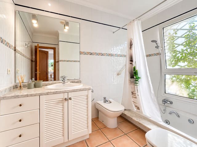 3 soverom Rekkehus til leie i Javea / Xàbia med svømmebasseng - € 1 800 (Ref: 10077186)