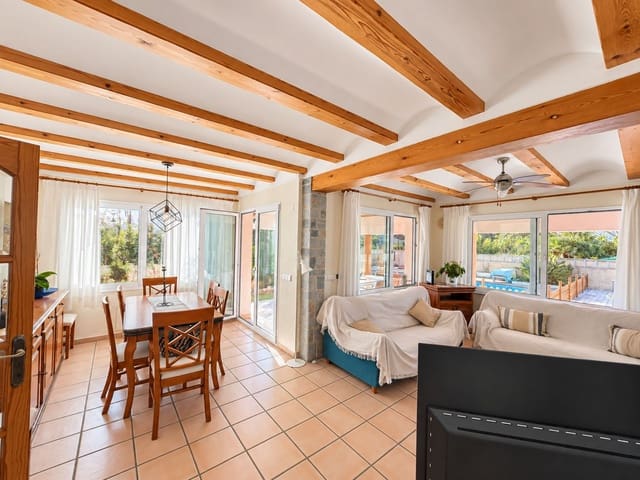3 soverom Rekkehus til leie i Javea / Xàbia med svømmebasseng - € 1 800 (Ref: 10077186)