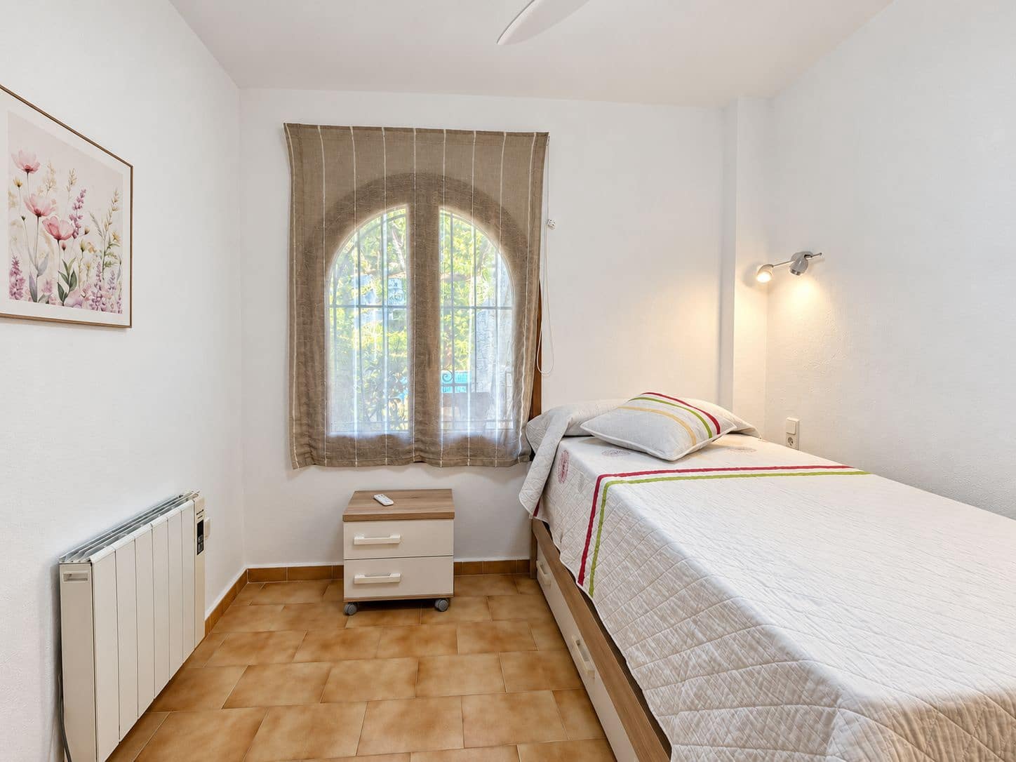 Appartement de 3 chambres à louer à Denia avec garage - 1 200 € (Ref: 10093796)