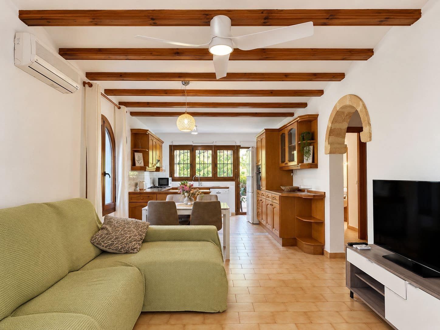 Appartement de 3 chambres à louer à Denia avec garage - 1 200 € (Ref: 10093796)