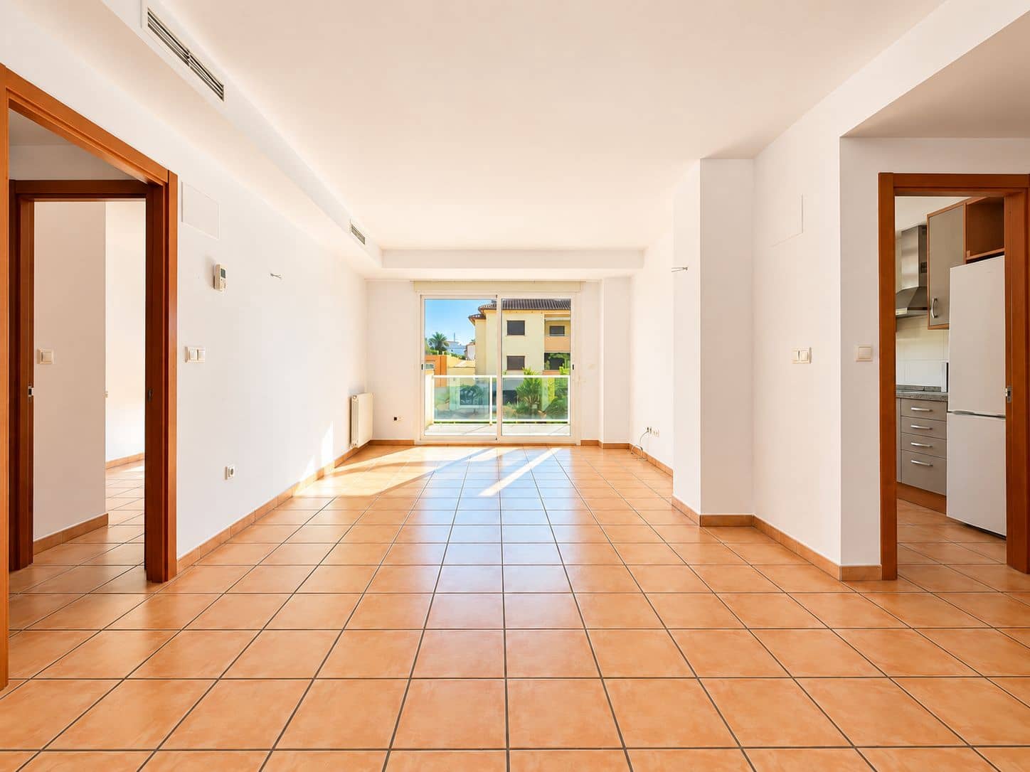 2 bedroom Apartment for rent in Arenal with pool garage - € 1,300 (Ref: 10111902)