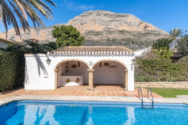 7 soverom Villa til salgs i Montgó - Ermita, Javea / Xàbia med svømmebasseng garasje - € 1 250 000 (Ref: 6822021)