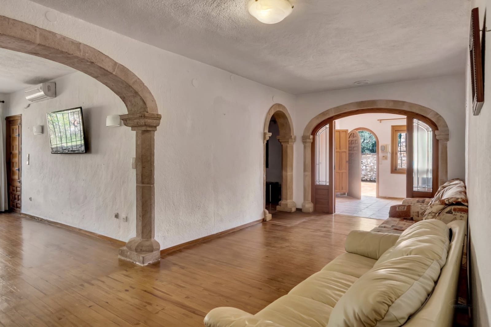 7 soverom Villa til salgs i Javea / Xabia med svømmebasseng garasje - € 1 250 000 (Ref: 6822021)