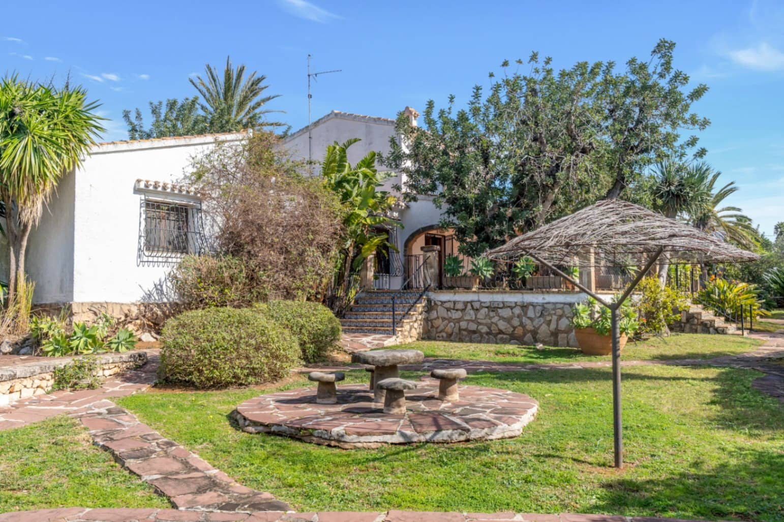 7 soverom Villa til salgs i Javea / Xabia med svømmebasseng garasje - € 1 250 000 (Ref: 6822021)