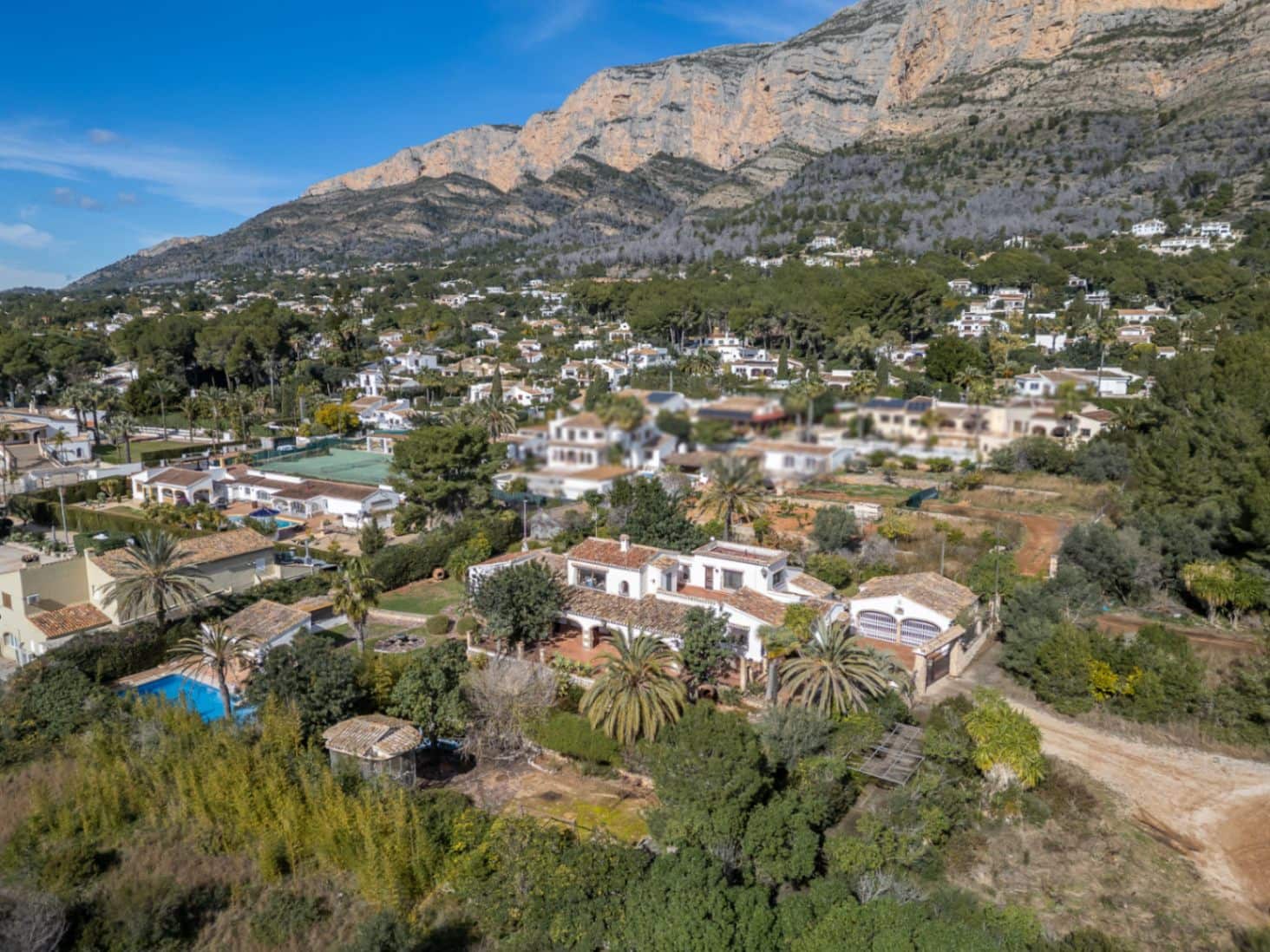 7 soverom Villa til salgs i Javea / Xabia med svømmebasseng garasje - € 1 250 000 (Ref: 6822021)
