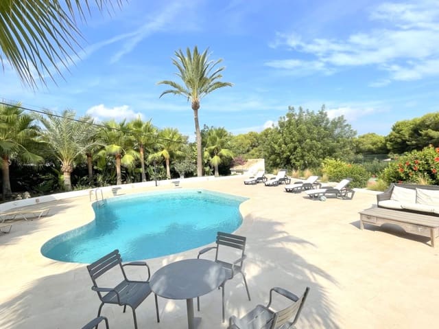 5 soverom Villa til leie i Javea / Xàbia med svømmebasseng garasje - € 3 300 (Ref: 7795615)