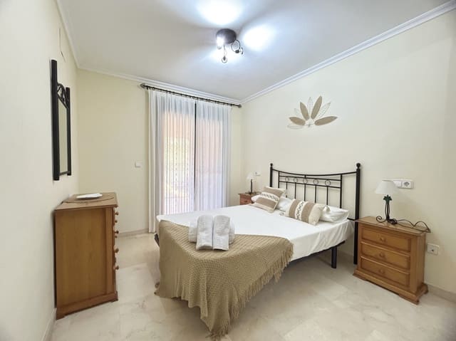 3 bedroom Apartment for rent in Puerto, Javea / Xàbia with pool - € 1,150 (Ref: 8329241)