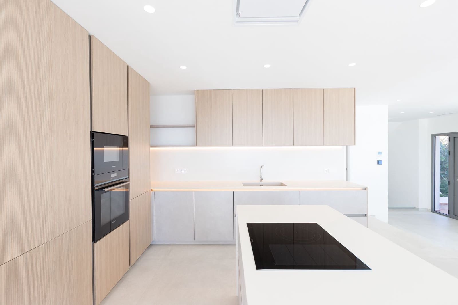 5 bedroom Villa for sale in Javea / Xabia with pool garage - € 3,300,000 (Ref: 8500514)