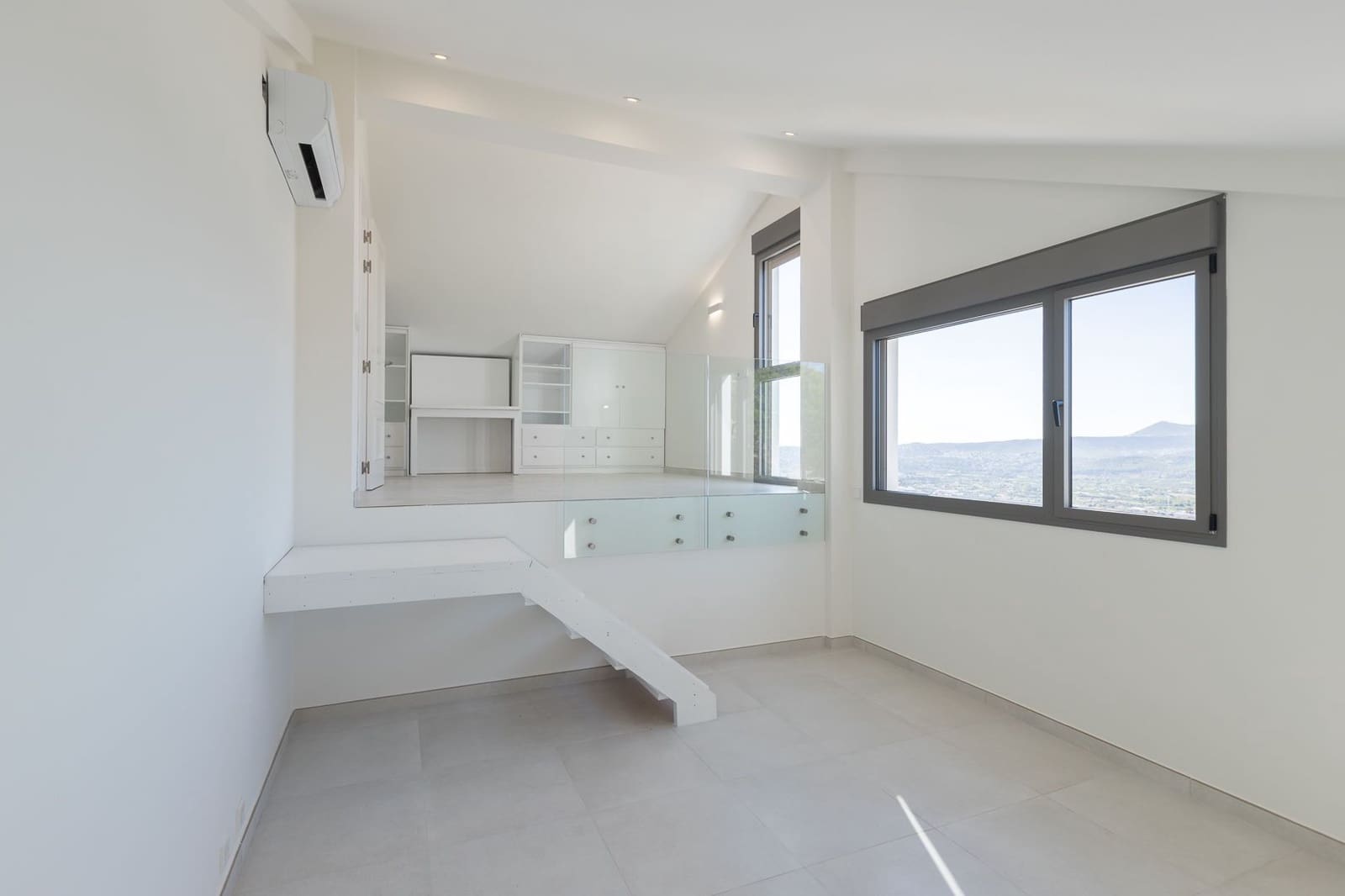 5 bedroom Villa for sale in Javea / Xabia with pool garage - € 3,300,000 (Ref: 8500514)