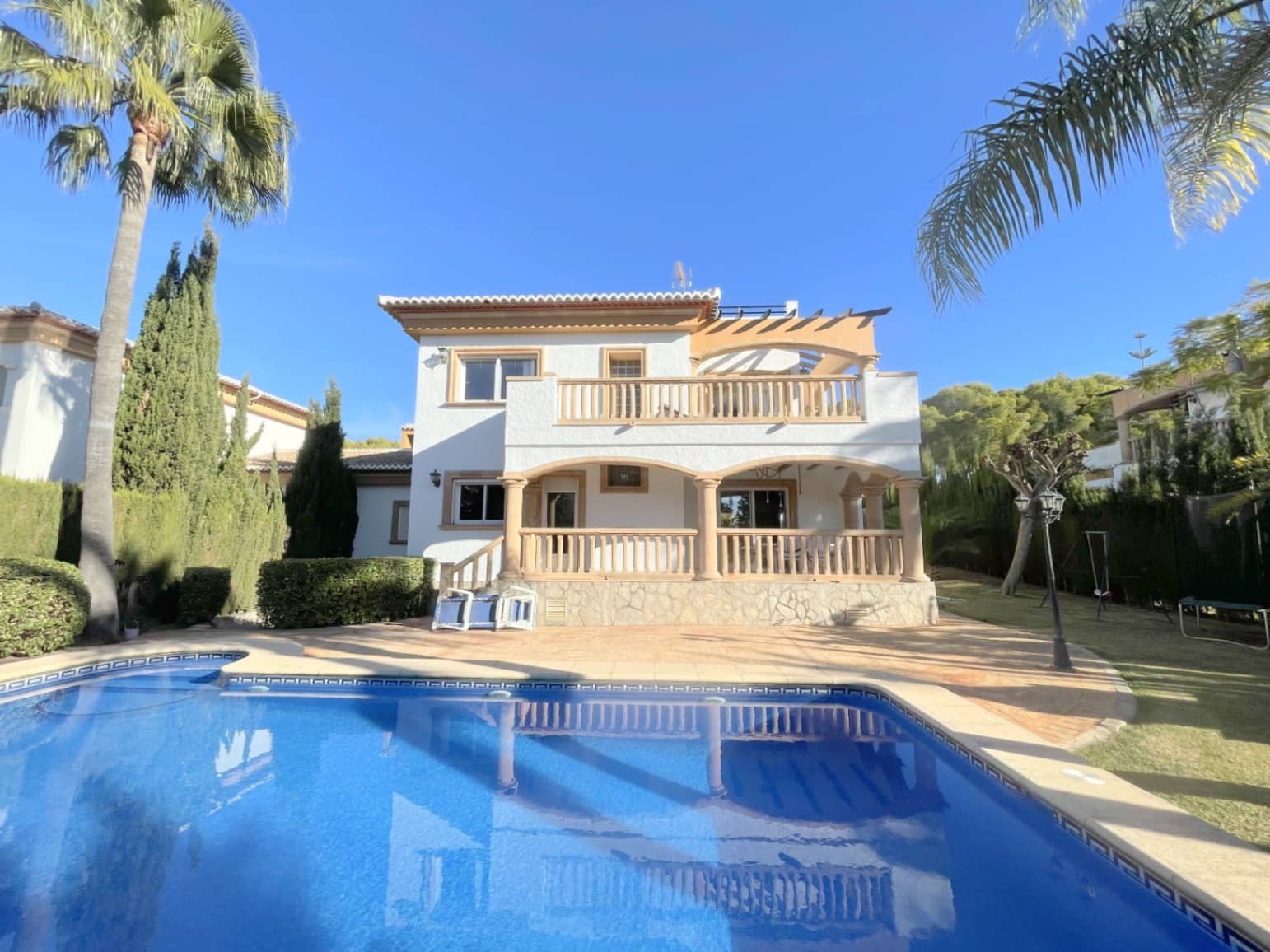 4 bedroom Villa for rent in Javea / Xabia with pool garage - € 2,700 (Ref: 8541478)